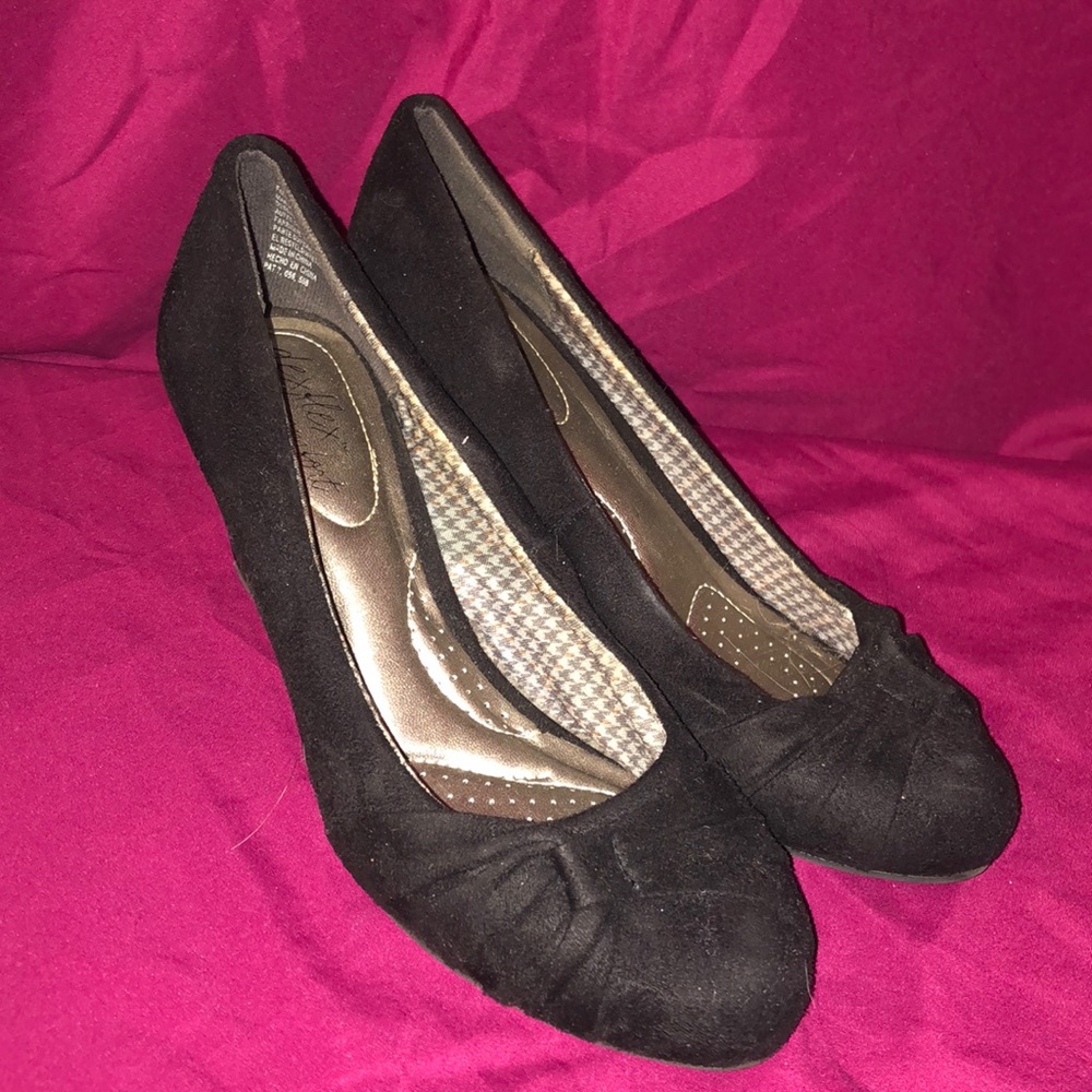 Dexflex Black Wedges